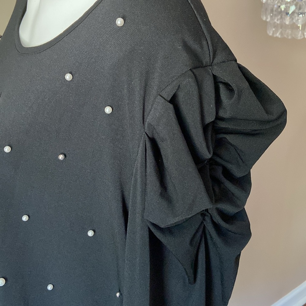 Stem & Vine Black Faux Pearl Studded Mutton Long Sleeved Plus Size 3X Blouse - Picture 5 of 8